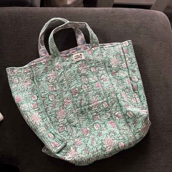 Erin Made Reversible Tote Bag - Picture 3 of 5